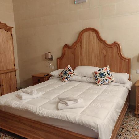 Central 214 Boutique Hotel Hamrun Exterior foto
